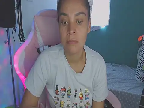 Snapshot of shayna_cute chatting on July 29, 2026, 8:08 pm shayna cute online show from July 29, 2026, 8:08 pm