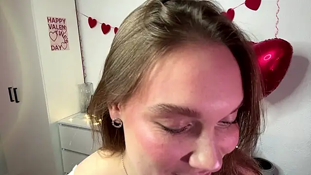 Kalli ly online show from February 13, 2026, 2:17 pm