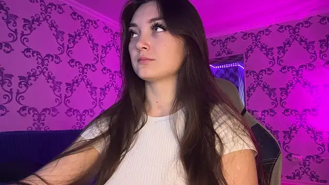 TwotyBright online show from February 27, 2026, 6:13 am