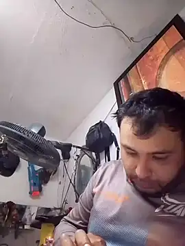 KARNEs24666 online show from March 19, 2026, 1:22 pm