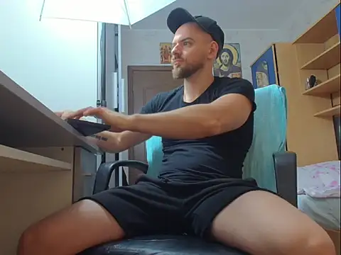 Snapshot of Ryanstone_ chatting on November 3, 2025, 3:12 am Ryanstone online show from November 3, 2025, 3:12 am