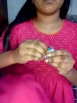 Neha533 online show from November 27, 2025, 5:46 pm