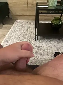 ChubbyBrit online show from February 8, 2026, 10:24 am