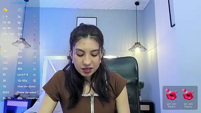 Snapshot of zoe-moreau chatting on March 4, 2026, 7:43 pm zoe-moreau online show from March 4, 2026, 7:43 pm