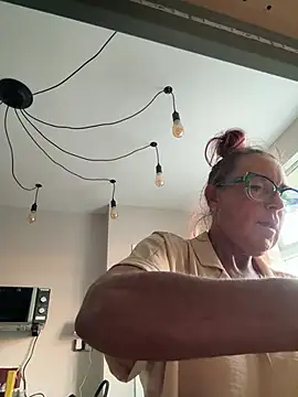 Snapshot of Angel-LinaX chatting on June 17, 2026, 8:08 pm Angel-LinaX online show from June 17, 2026, 8:08 pm