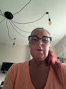 Snapshot of Angel-LinaX chatting on June 26, 2026, 7:42 pm Angel-LinaX online show from June 26, 2026, 7:42 pm