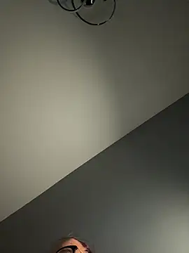 Angel-LinaX online show from January 31, 2026, 9:46 pm