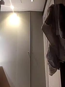 Angel23cm1 online show from February 4, 2026, 2:01 pm