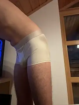 Esclav0 online show from November 13, 2025, 4:33 pm