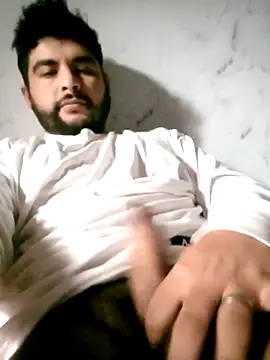 Yerackhip online show from April 4, 2026, 8:59 pm