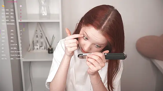 Snapshot of MaisieStarlight chatting on February 15, 2026, 4:17 pm MaisieStarlight online show from February 15, 2026, 4:17 pm