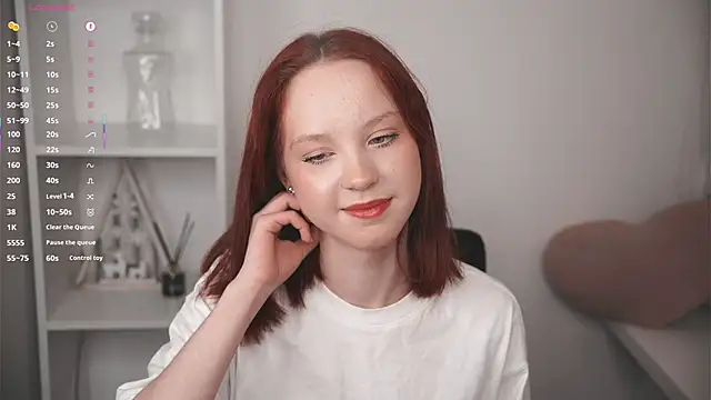 Snapshot of MaisieStarlight chatting on February 20, 2026, 5:59 pm MaisieStarlight online show from February 20, 2026, 5:59 pm