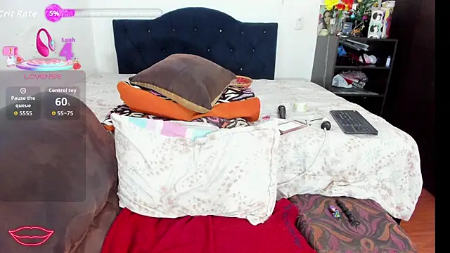 Snapshot of Susan_20hot chatting on January 8, 2026, 3:12 am Susan 20hot online show from January 8, 2026, 3:12 am