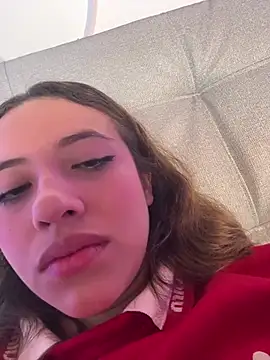 alexa bluee online show from April 2, 2026, 10:44 am