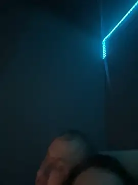 Kris8914 online show from November 16, 2025, 10:02 pm