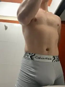 AlexanderBianchi2 online show from November 24, 2025, 12:38 pm