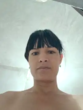 PaulinaLondra2 online show from December 22, 2025, 12:49 pm