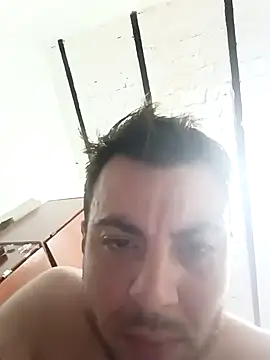 Snapshot of YostinAndSabri chatting on November 17, 2025, 2:15 am YostinAndSabri online show from November 17, 2025, 2:15 am