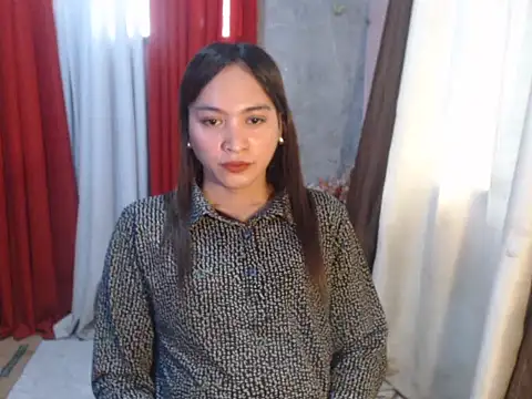 urnaughty cris online show from November 4, 2025, 12:14 am