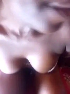 Sexybites01 online show from November 11, 2025, 5:13 am