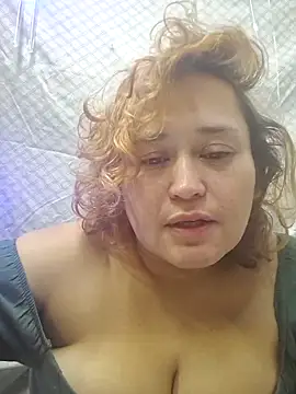 Snapshot of Eclipsedice chatting on December 18, 2025, 12:16 am Eclipsedice online show from December 18, 2025, 12:16 am