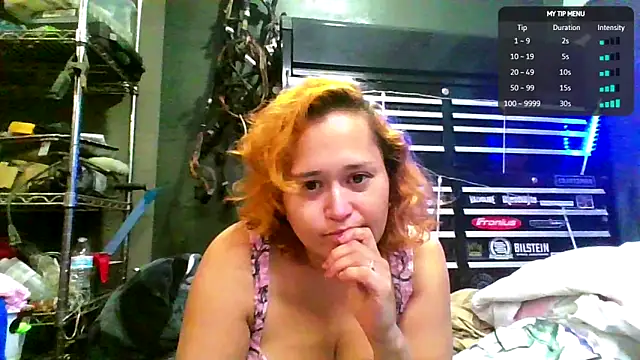 Snapshot of Eclipsedice chatting on December 13, 2025, 8:37 pm Eclipsedice online show from December 13, 2025, 8:37 pm