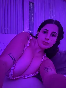 jojoa23 online show from June 12, 2026, 1:53 pm