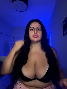 jojoa23 online show from November 11, 2025, 11:05 am