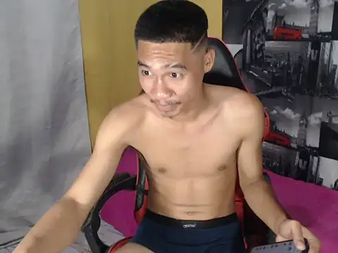 mrsexyteens online show from April 9, 2026, 10:43 am