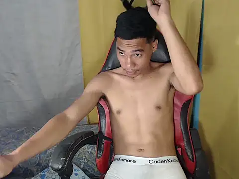 mrsexyteens online show from March 24, 2026, 3:50 am