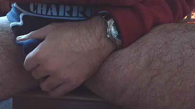 Snapshot of HairySamm chatting on December 2, 2025, 1:02 pm HairySamm online show from December 2, 2025, 1:02 pm