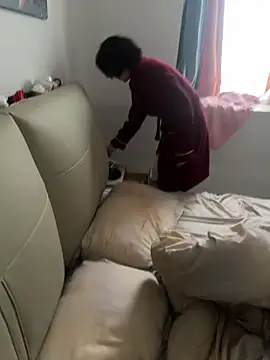 ZZ520 online show from November 4, 2025, 6:50 am