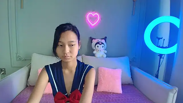 Snapshot of lihnpham chatting on December 3, 2025, 3:29 am lihnpham online show from December 3, 2025, 3:29 am