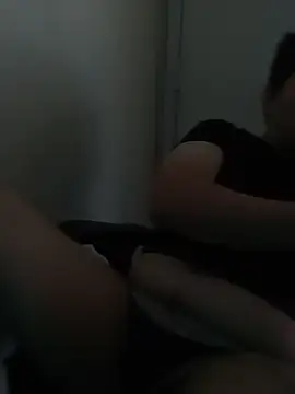 Lobouys online show from November 11, 2025, 3:29 pm