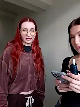 Snapshot of MelissaPinkiss chatting on February 13, 2026, 12:05 pm MelissaPinkiss online show from February 13, 2026, 12:05 pm