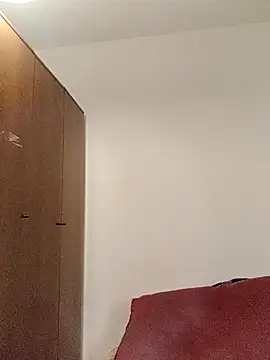 00Travsharongomez online show from November 5, 2025, 11:08 pm