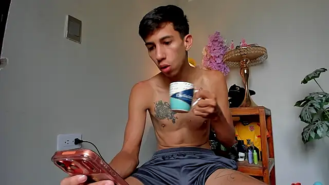 lucian davii online show from March 26, 2026, 2:26 pm