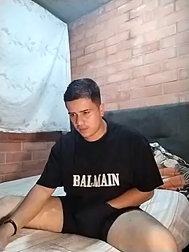 halibisex online show from November 18, 2025, 1:10 am