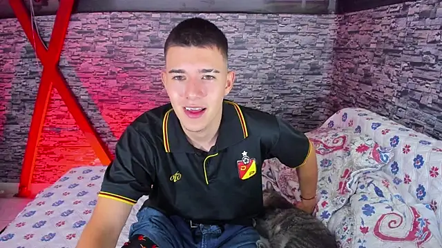 Aleck Boy online show from December 18, 2025, 6:56 pm