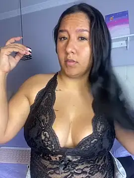  Madisson fox online show from November 4, 2025, 10:24 pm