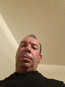 FrancescoLatino online show from November 14, 2025, 12:25 am