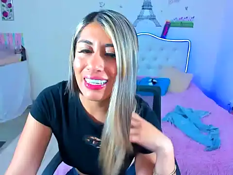 veronicamist95 online show from November 8, 2025, 1:31 am