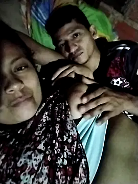 Snapshot of culeointenso chatting on November 4, 2025, 1:42 am culeointenso online show from November 4, 2025, 1:42 am