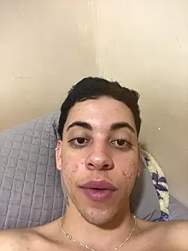 garoto19sex online show from November 6, 2025, 6:23 pm