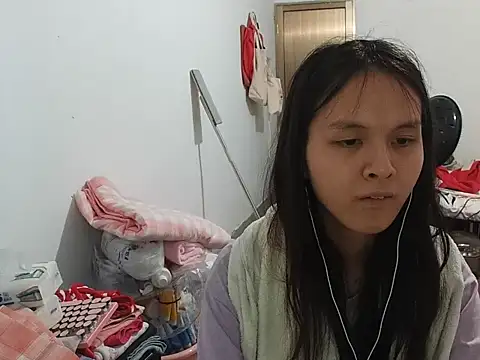 RebelAura online show from June 30, 2026, 12:43 am