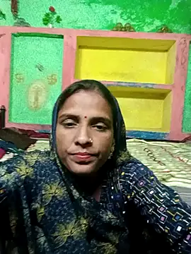 Hotgirl AD online show from November 9, 2025, 4:16 am