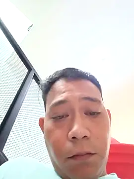 Snapshot of Dotz_31 chatting on November 4, 2025, 5:44 am Dotz 31 online show from November 4, 2025, 5:44 am