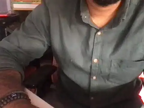 Snapshot of KingCobra_07 chatting on June 2, 2026, 7:52 am KingCobra 07 online show from June 2, 2026, 7:52 am