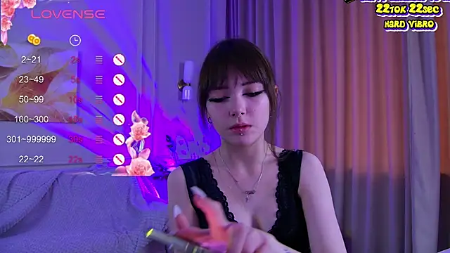 Lissssssa online show from November 28, 2025, 9:09 am