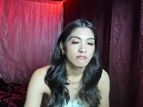 Snapshot of ursexykittykat_xx chatting on November 19, 2025, 6:41 pm ursexykittykat xx online show from November 19, 2025, 6:41 pm